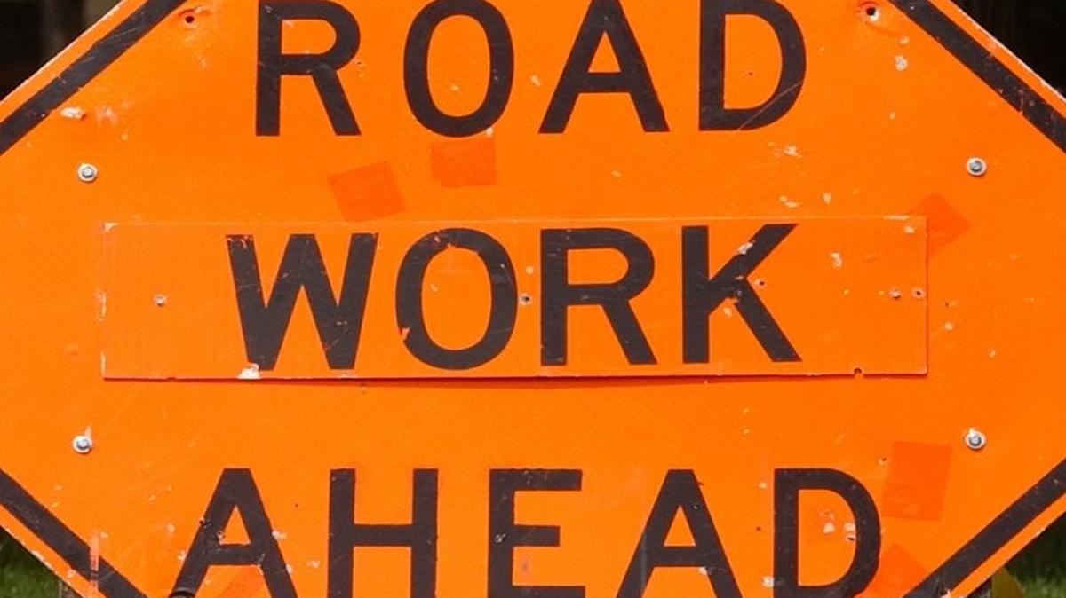 Work on the bridges that carry U.S. 169/Broadway Extension over the Burlington Northern Santa Fe Railway tracks will limit the popular commuter route to and from Kansas City’s northland to one lane in each direction.