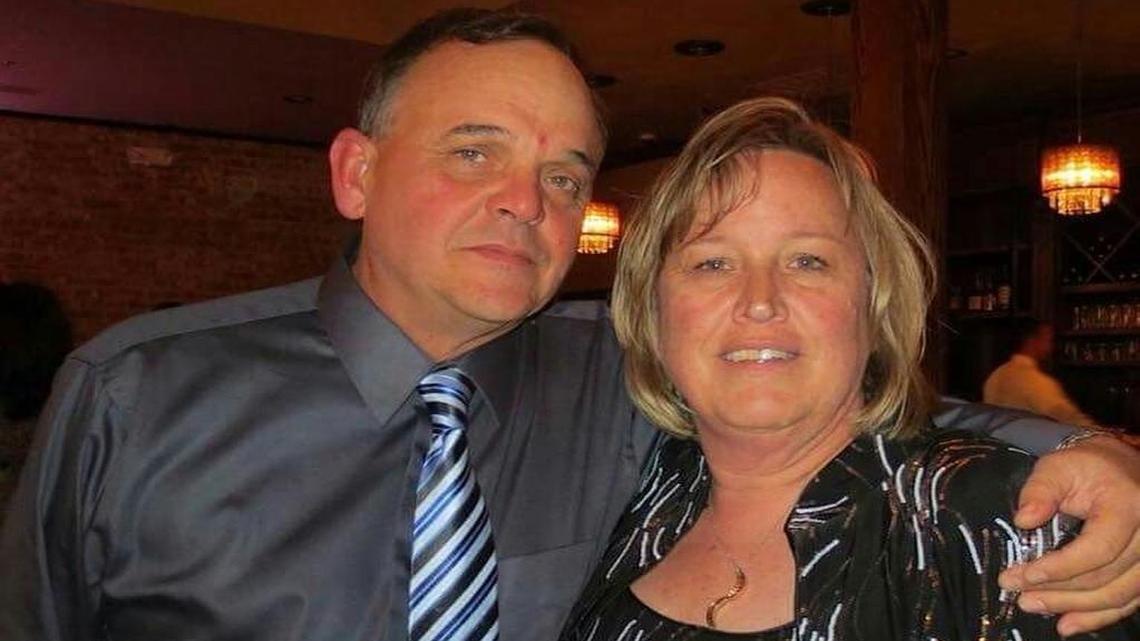 
Mark and Kelli Groom, who owned a heating and appliance business in Lee’s Summit, were killed Tuesday when their vehicle rolled over on Interstate 70. “They worked really hard to have a successful business and a successful family,” said their daughter, Alana Bloom.
