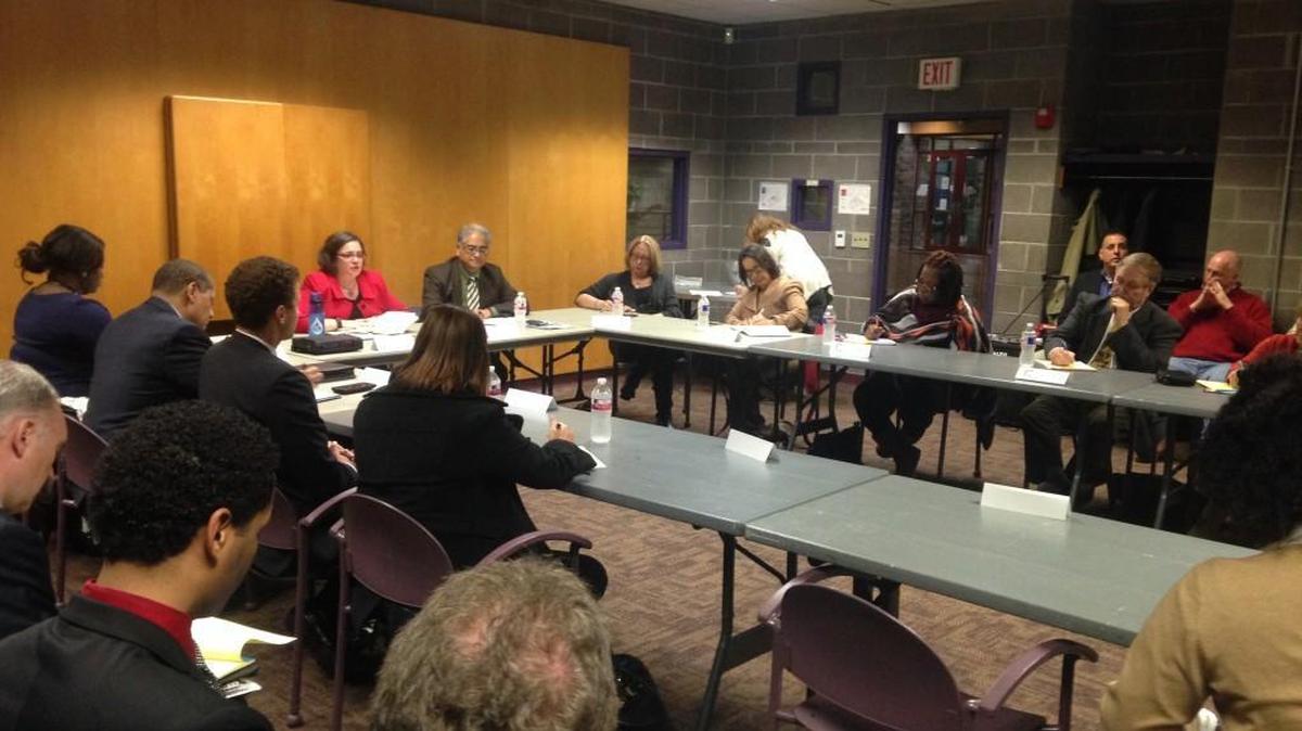 Kansas City’s task force on violence met for the first time Tuesday night at the Gregg-Klice Community Center at East 17th Terrace and the Paseo. Headed by City Councilwoman Jolie Justus, the panel includes elected officials, professionals, social service workers, clergy and educators.