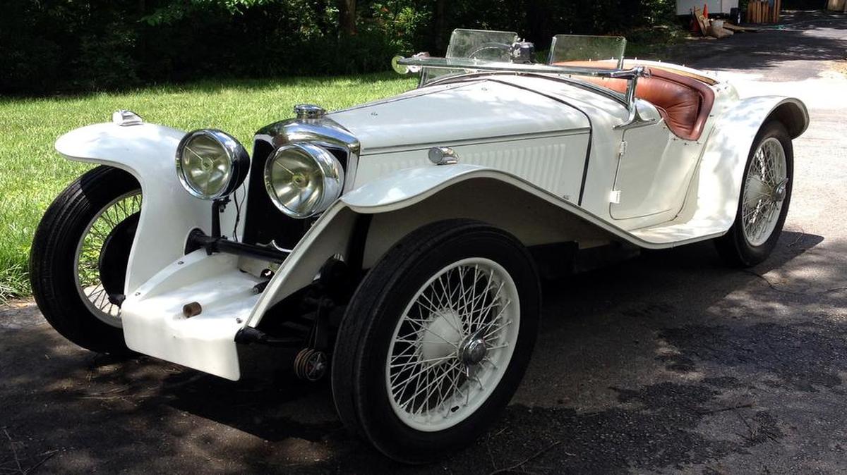 
Fairway resident Bill Alexander will be showcasing the Riley Imp at the Art of the Car Concours auto expo. The 1935 racer cribs more than a few design and mechanical elements from era’s dominant performance automotive brand, Alfa Romeo. Riley wrought the Imp’s legacy early with a successful showing at the 1934 race in Le Mans, France.
