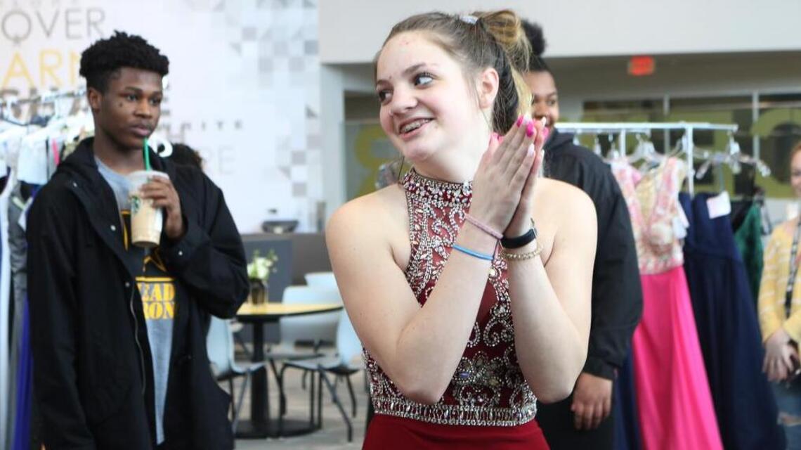 Pricey dresses won’t stop teens from attending prom, thanks to Ray-Pec volunteers