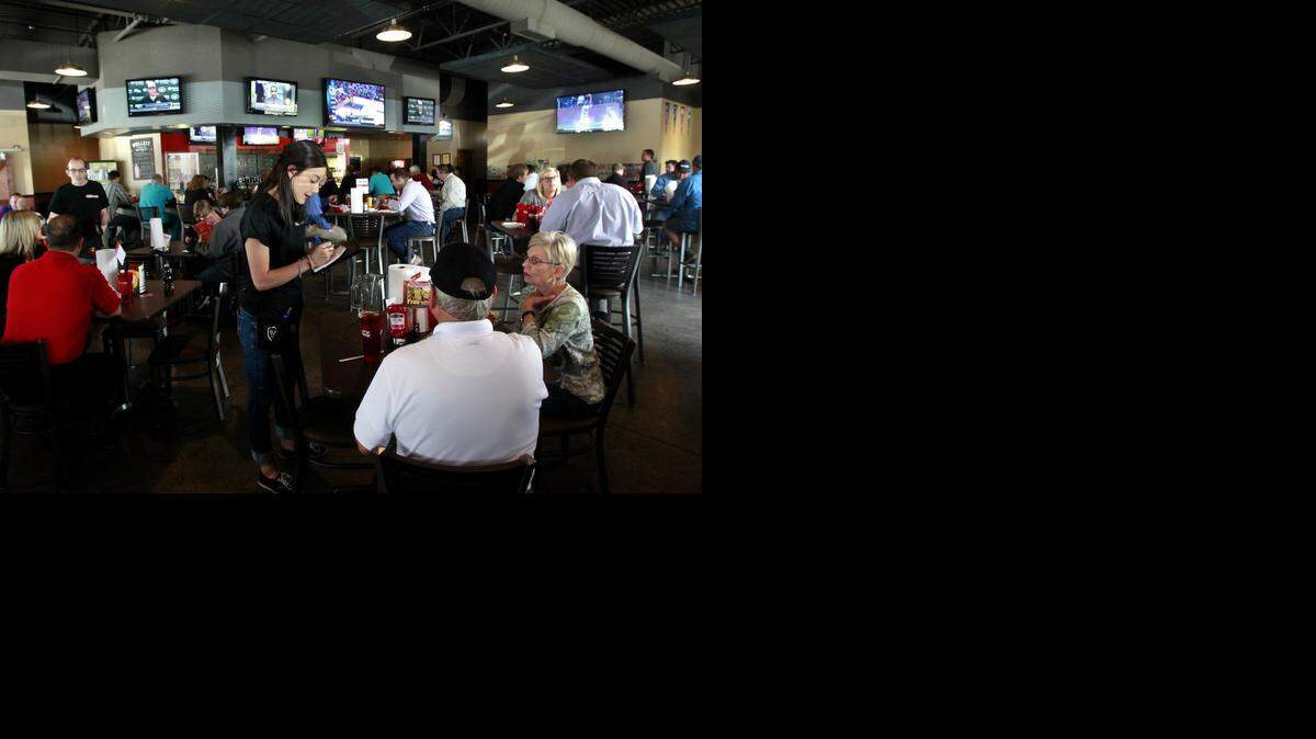 Jefferson’s restaurant, which has opened at 10540 S. Ridgeview Road in Olathe, features wings, burgers and oysters.