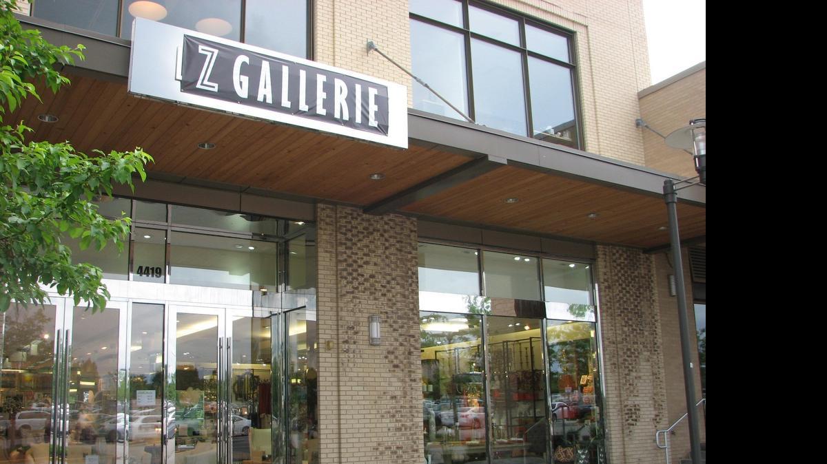 
Z Gallerie, a home furnishings retailer, has relocated to 4419 W. 119th St., in Town Center Crossing.
