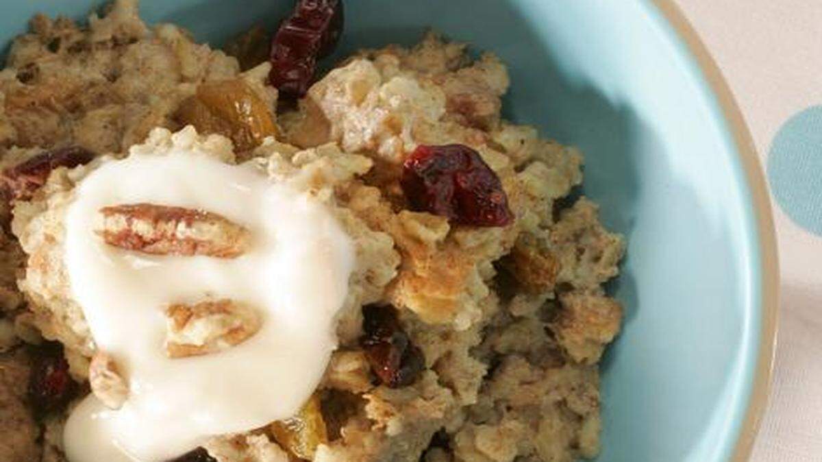 
Adding a dollop of yogurt and a sprinkling of nuts can give a healthy boost to flavor. 
