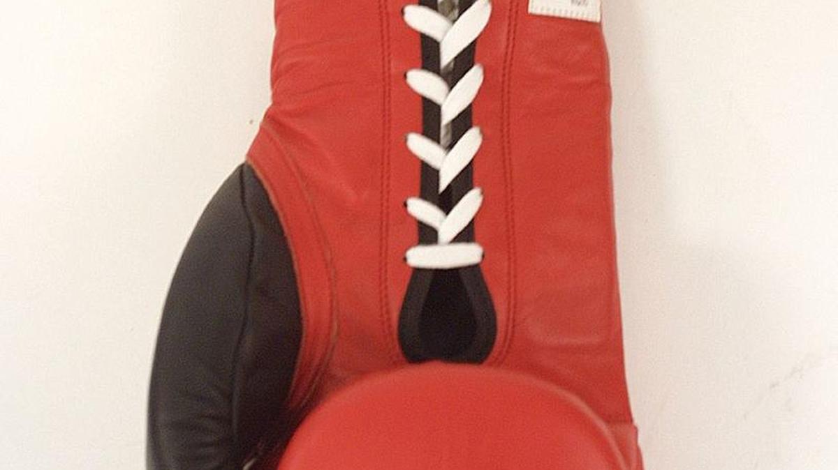 Rock Steady Boxing Overland Park at Title Boxing Club helps Carol Smith’s husband with his Parkinson’s disease.