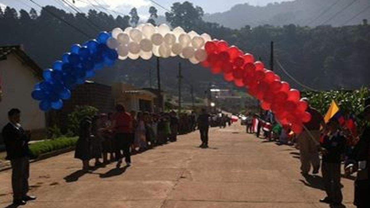 
Kansas City’s Colonial Presbyterian Mission Team received a hearty welcome in Guatemala this summer.
