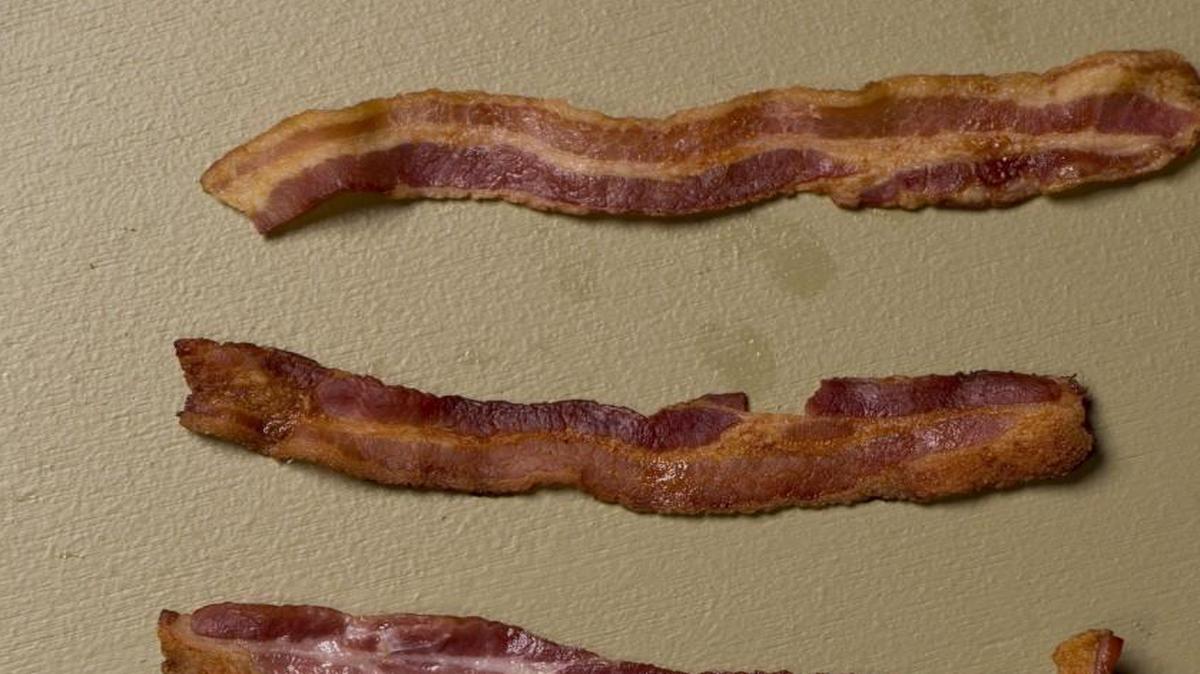 When a bacon-loving daughter decides to share, it’s a wonderful thing.