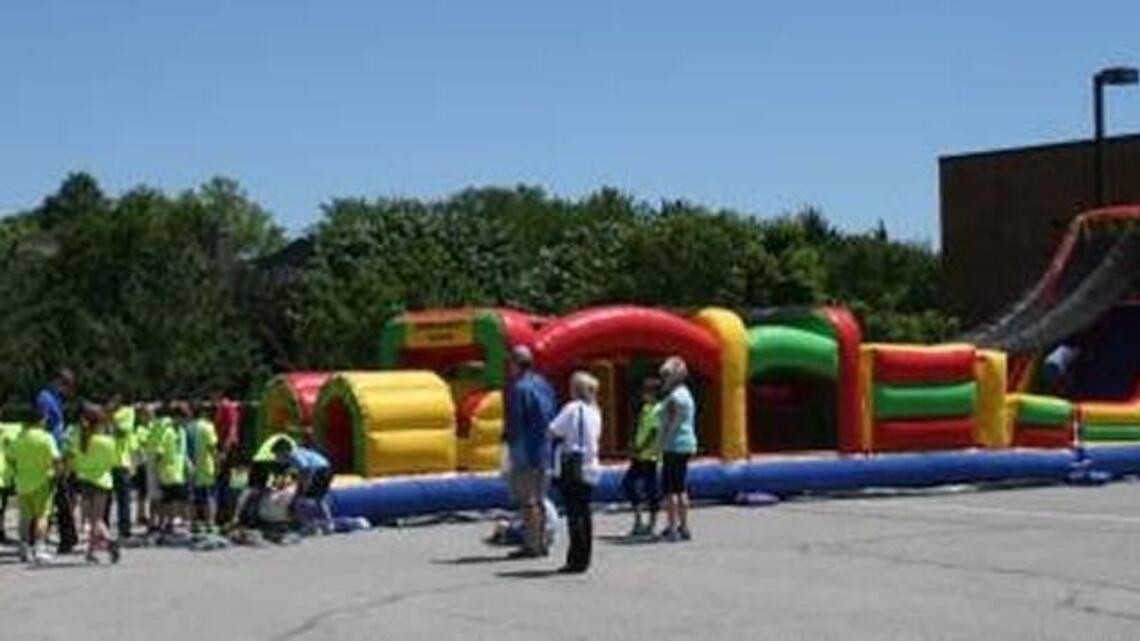 Overland Park business specializes in offering heat relief and fun