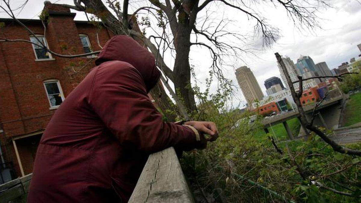 
Nationwide, a third of homeless people are 24 or younger, a situation in which “these kids are at enormous risk,” says an official of ReStart Inc., a Kansas City agency that serves homeless people. This formerly homeless man from Shawnee — now age 24 — visited the agency’s shelter at 918 E. Ninth St.



 










