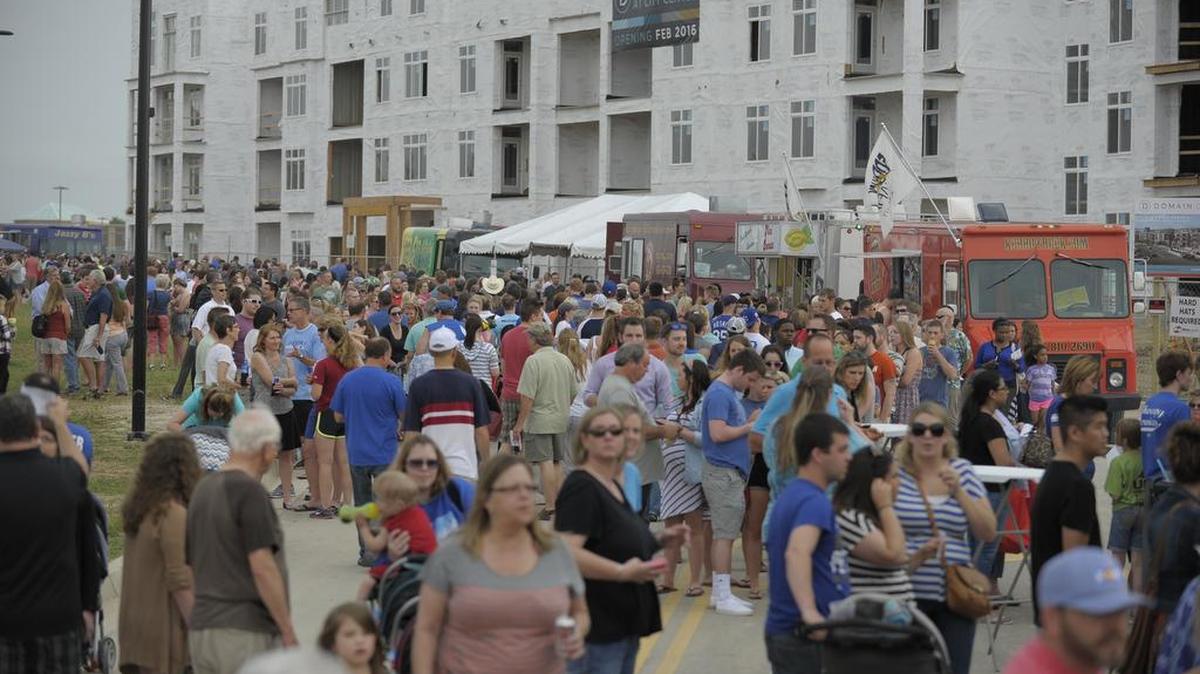 
A Food Truck Frenzy event at Lenexa City Center

