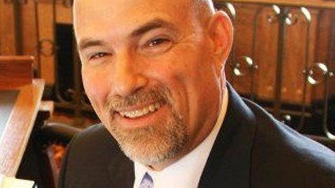 Incumbent GOP senator hopes to fend off challenger disappointed in state lawmakers