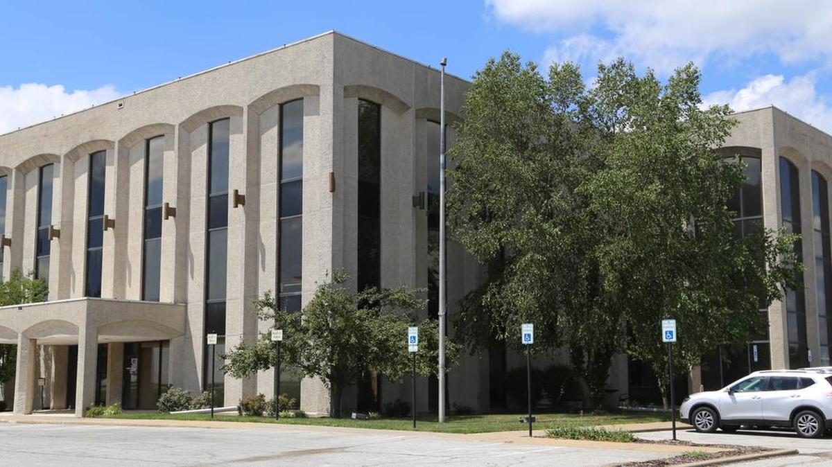 Developers propose to tear down this former bank near Summit Fair shopping center, asking for a special sales tax to help with the cost of buying the building, and planning to build two restaurant sites.