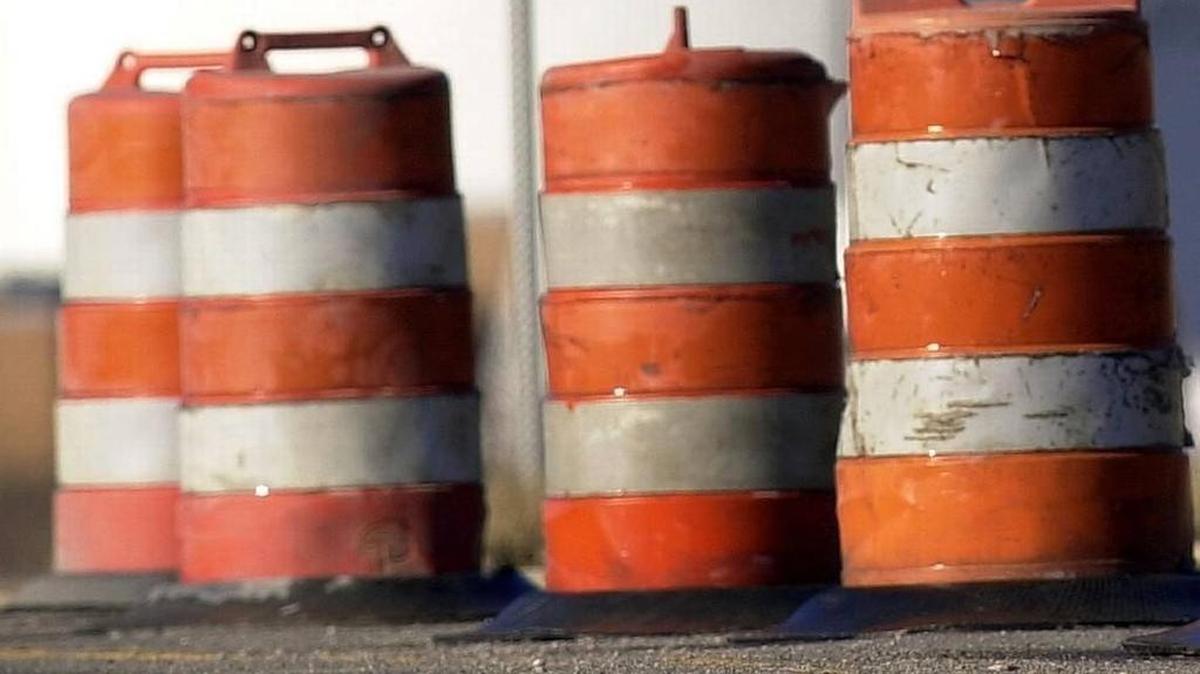 MoDOT will reduce I-470 to two lanes in each direction from just east of View High Drive to west of the Cedar Creek Bridge on Tuesday, Sept. 5, 2017.