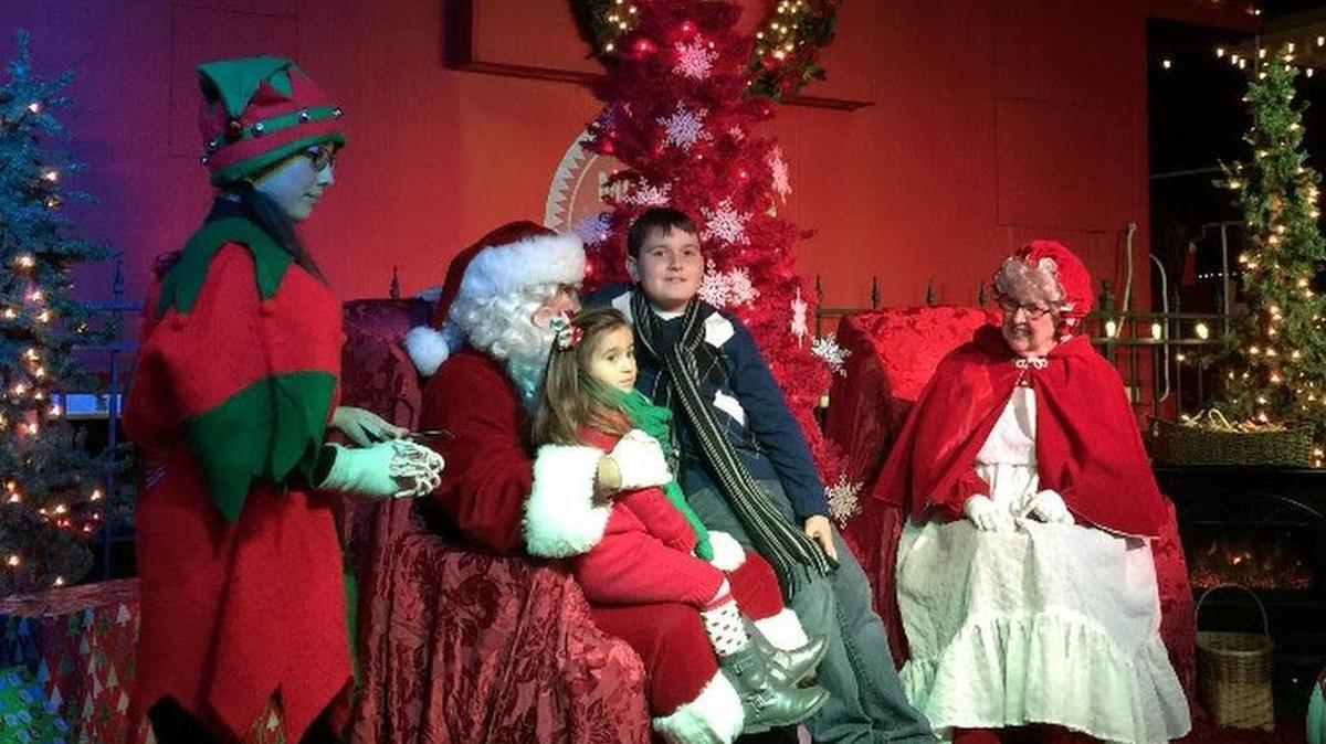 The annual Mayor’s Tree Lighting and a visit from Santa Claus kick off this year on Friday, Nov. 19.
