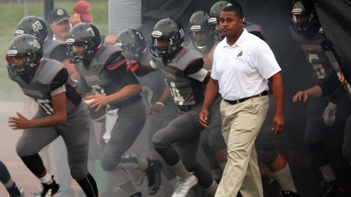 Jamar Mozee, head coach of Lee’s Summit North’s football team, is leaving the program after eight seasons for a job at the University of Central Florida.