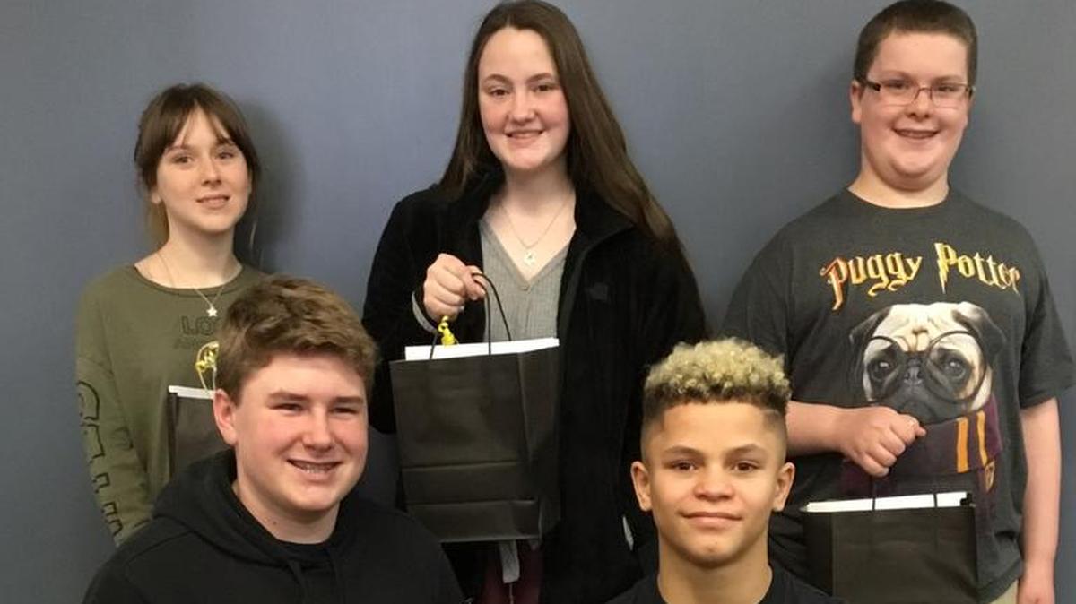 Gabrielle Havens, Jordyn Krevitz, Chance Boyer, Will Eckert and Jackson Jones pose with their Young Authors gift bags.