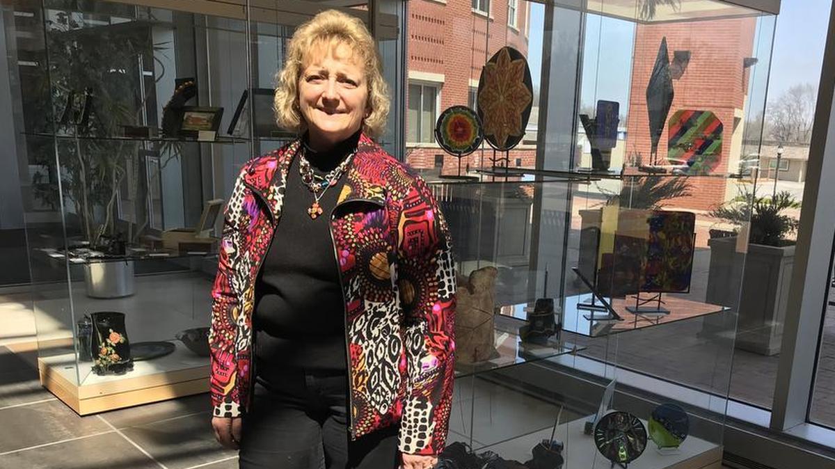 Artist Wanda Tyner curated the Lee’s Summit show, and worked from a list provided by Best of Missouri Hands.