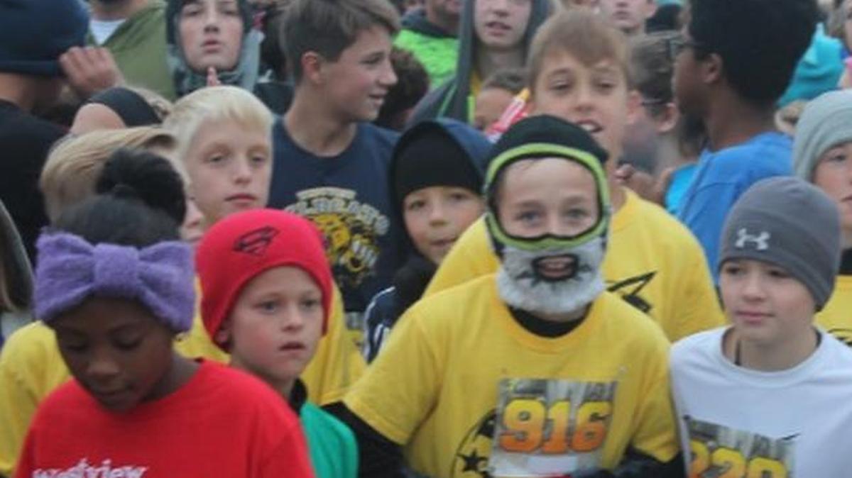 Nearly 950 runners and walkers registered for the 5K Race for the Future.