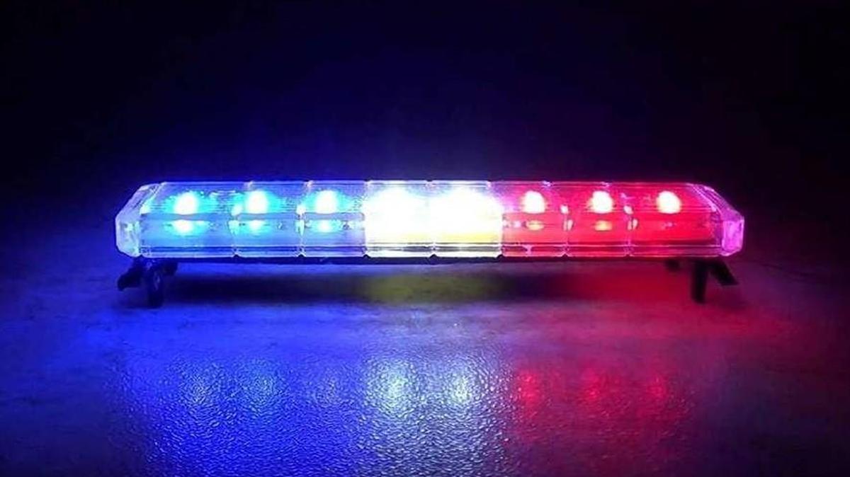 Olathe police are seeking help from the public in finding a driver who injured an officer while fleeing a traffic stop Thursday.