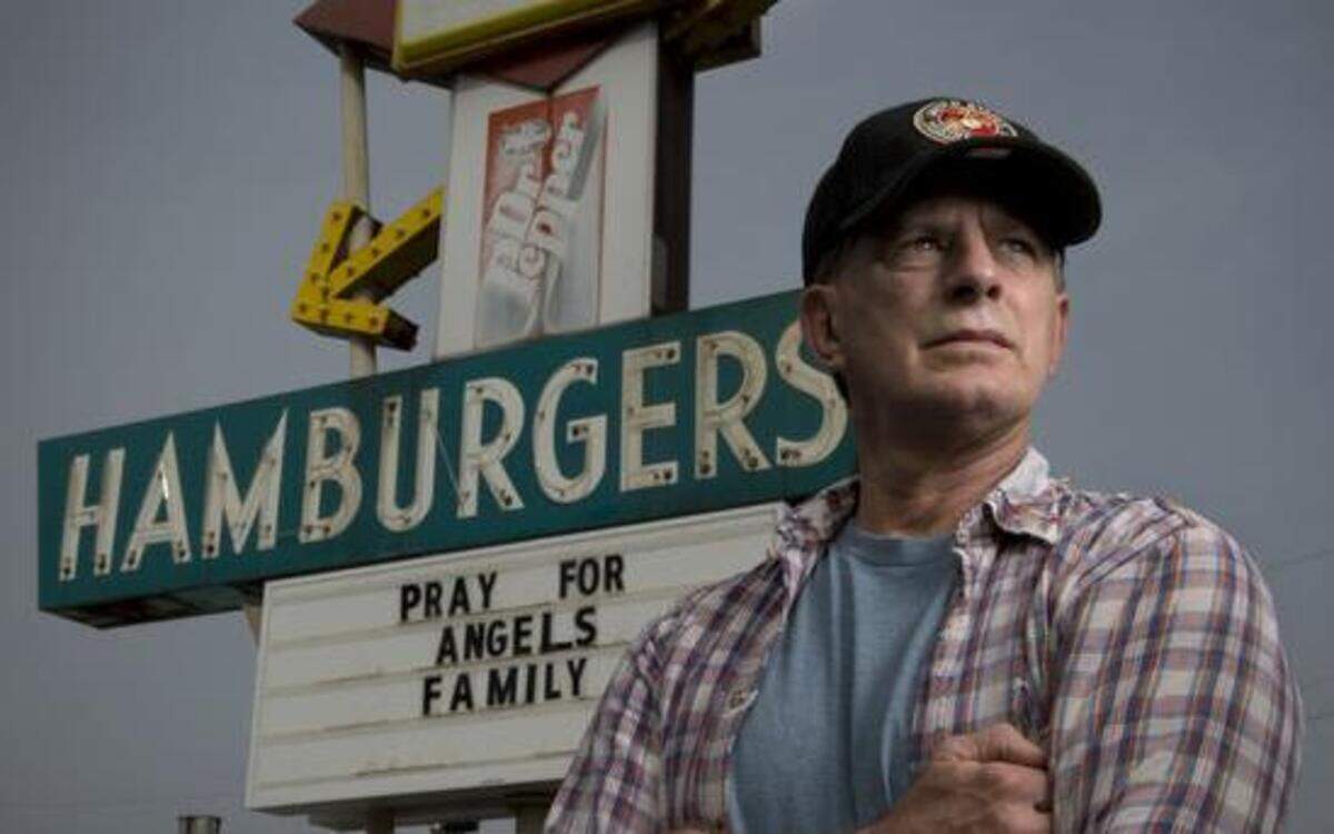 
The sign at Paul’s Drive-In on Blue Ridge Boulevard carries a message for the family of Angel Hooper. After her death, manager Mike Gregory has ended the restaurant’s late summer hours because “it’s just not that safe after the sun goes down.” 
