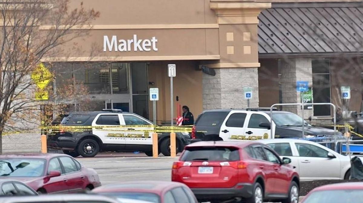 After an investigation of the fatal shooting by police of a man outside the Olathe Wal-Mart near Santa Fe Street and Kansas 7, officers will not face criminal charges.