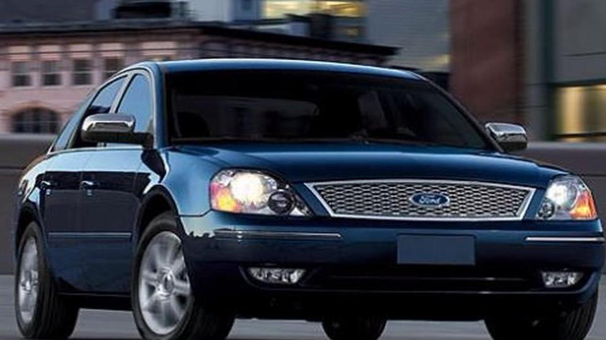 Kansas City police searched for a blue Ford Five Hundred with a sunroof that may have been involved in a homicide on Sunday. A similar vehicle is pictured in the photo.