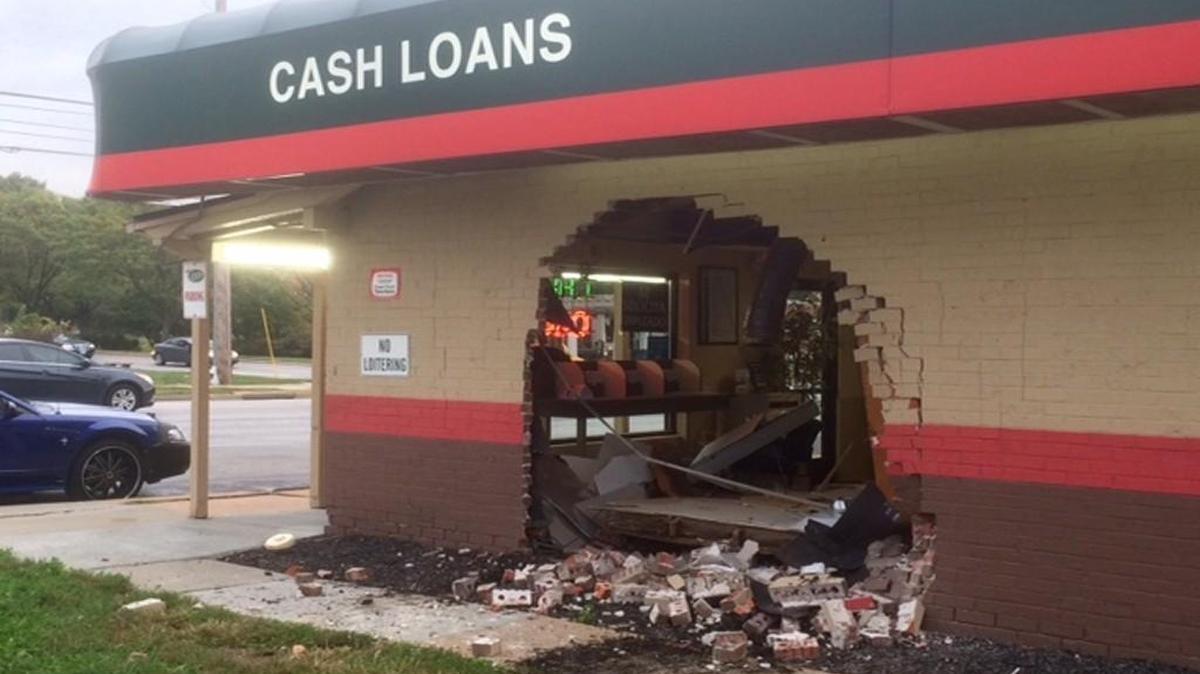 
Police are looking for the thieves who smashed a vehicle into this Speedy Cash at 63rd Street and the Paseo on Friday morning.
