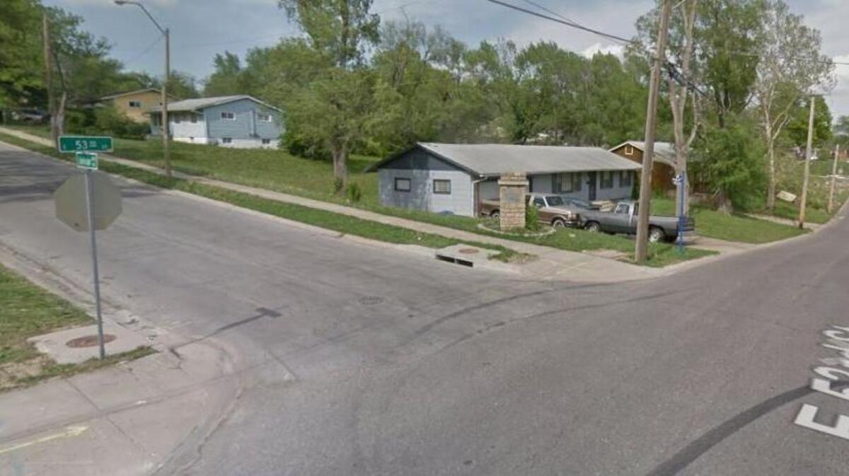 A motorist with a felony warrant led police on a pursuit through downtown KC. The man eventually surrendered after about 30 minutes near 53rd and Jackson streets.