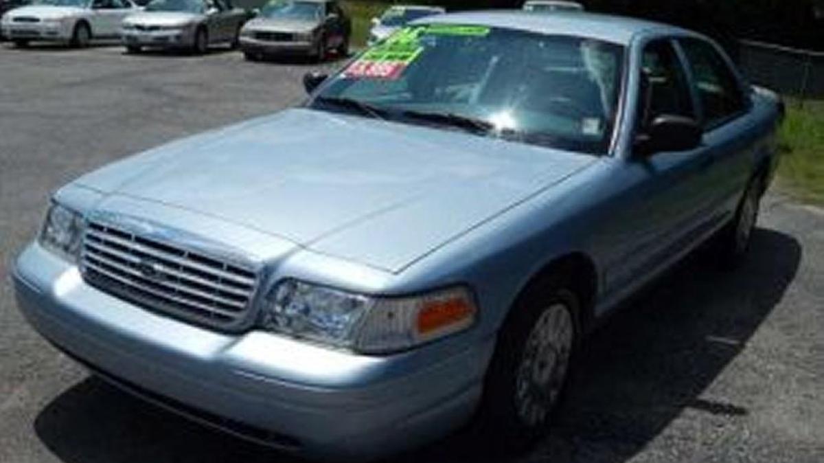 
A car looking like this model hit and killed a Kansas City, Kan., man on Tuesday, police said. 
