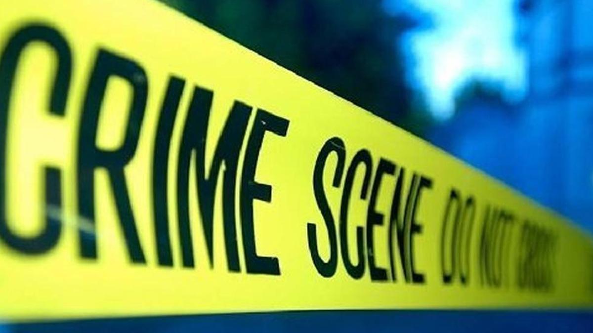 A robbery victim was injured early Sunday by a masked man who forced his way into an Olathe apartment.