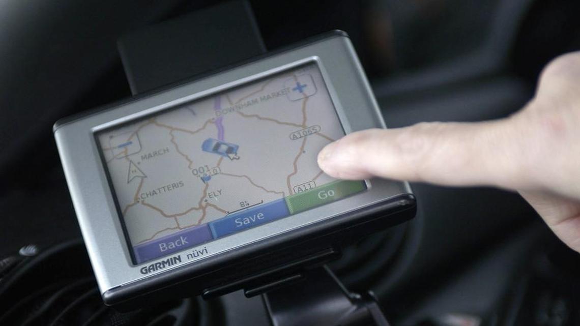 A 26-year-old Arkansas man pleaded guilty Tuesday to selling counterfeit Garmin map cards online in federal court in Kansas City, Kan.