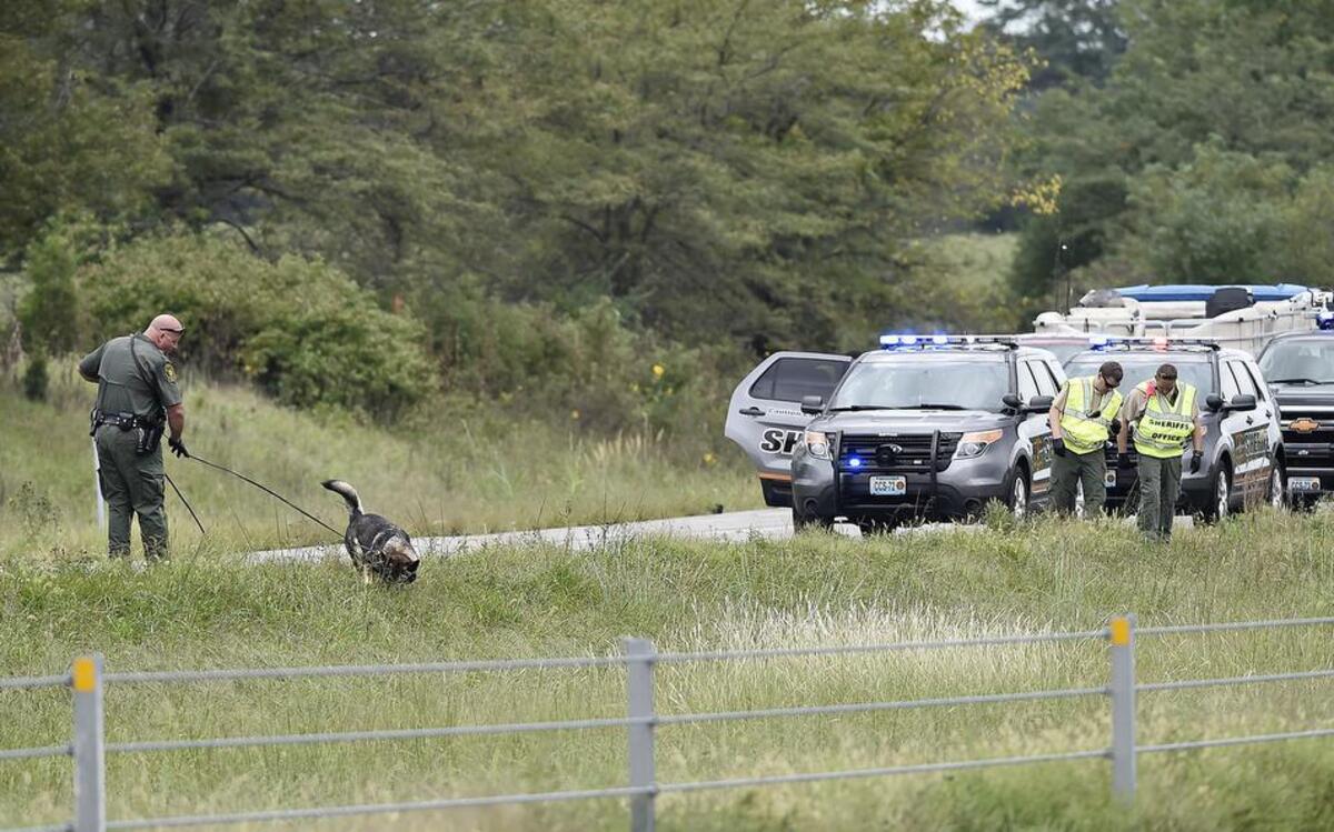 
One lane of northbound Interstate 49 just south of the North Cass Parkway interchange between Peculiar and Belton was shut down Tuesday afternoon while authorities, including a canine team, searched for evidence in an early Monday shooting.

