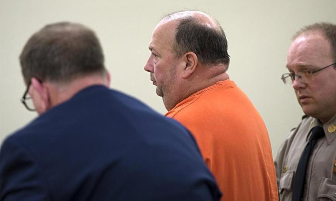 From the archive: Favored son’s sexual abuse of girl divides small Platte County town