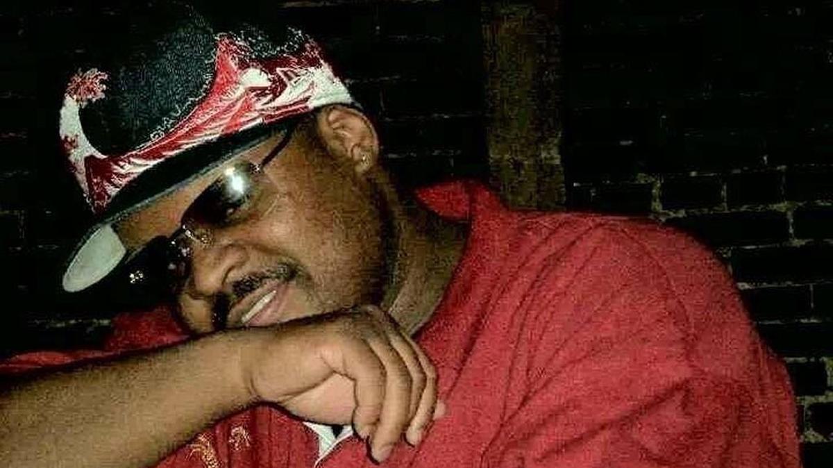 Jomond Williams was found lying alongside U.S. 40 in Kansas City with multiple gunshot wounds.