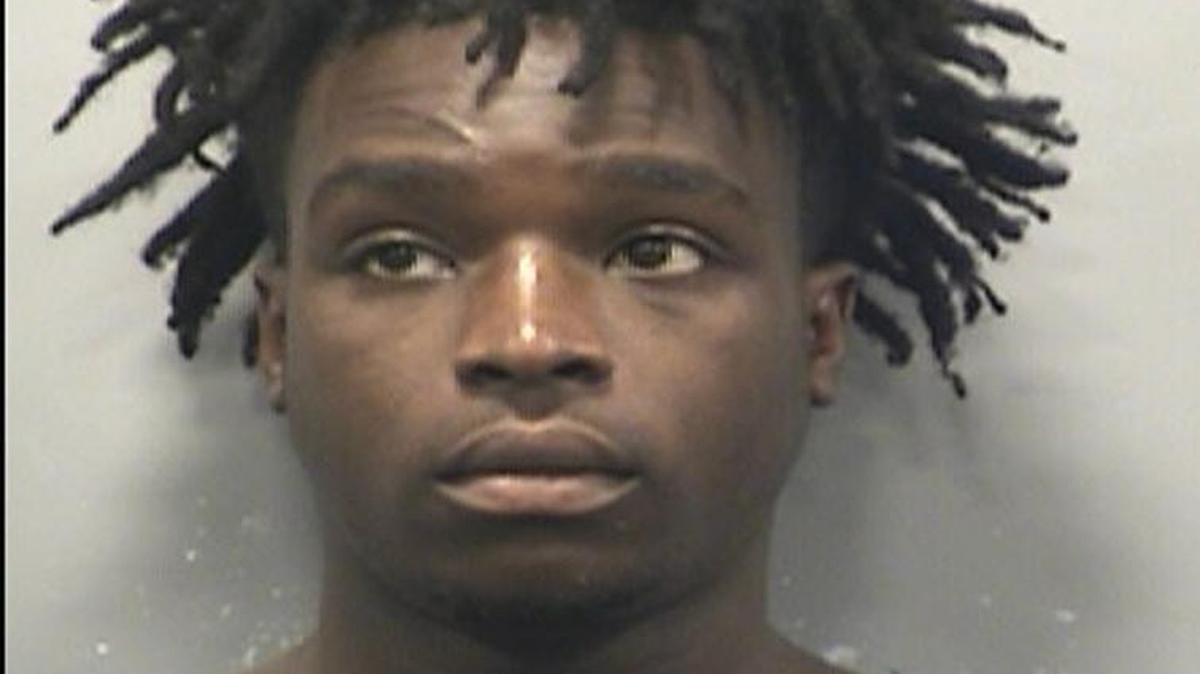 Jayvonn M. Davis, 19, of Kansas City