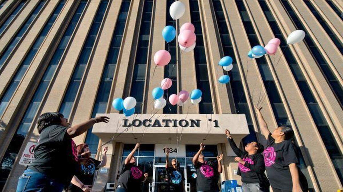 
In remembrance of children lost to homicide, members of Kansas City Mothers in Charge released balloons Thursday outside their offices at 1734 E. 63rd St. in Kansas City. The group’s mission is to “reduce crime through violence prevention, education and intervention, as well as guide and support the families of victims.”
