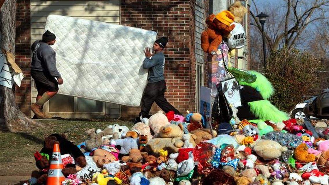 
A resident of the Canfield Green apartments in Ferguson, Mo., next to the spot where Michael Brown was killed in August, was moving out Wednesday. A niece said the anticipation of more violence there was a big reason for the move. 
