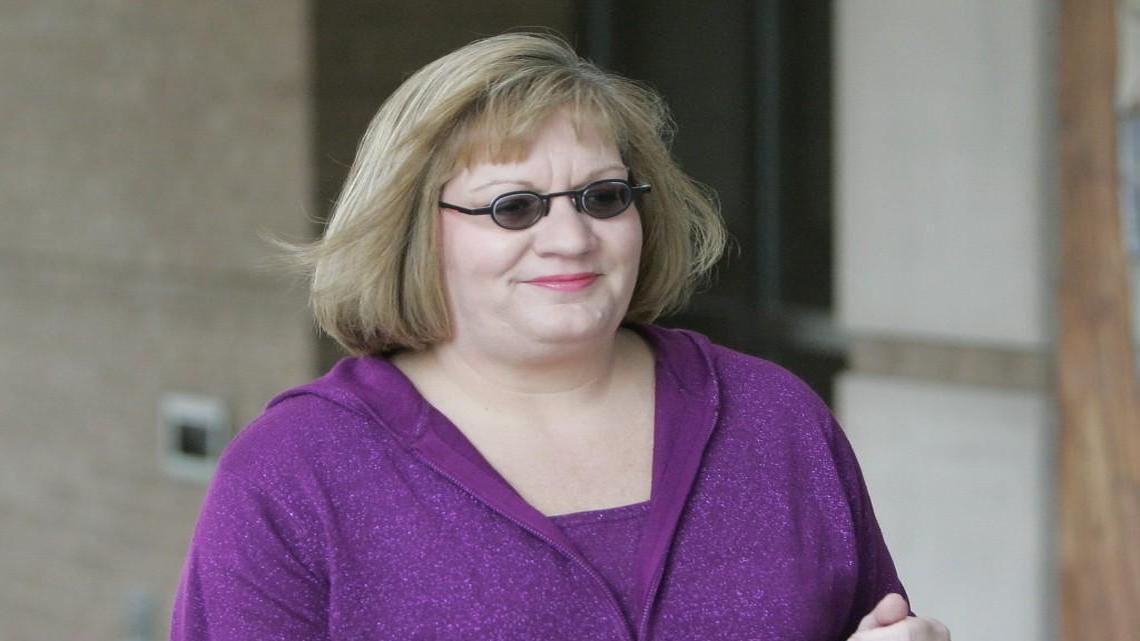 A judge heard arguments Tuesday in a courtroom in Lebanon, Mo., into the admissibility of Susan Van Note’s cellphone records in her double murder trial. She is charged with killing her father, William Van Note, and his girlfriend, Sharon Dickson, in October 2010.