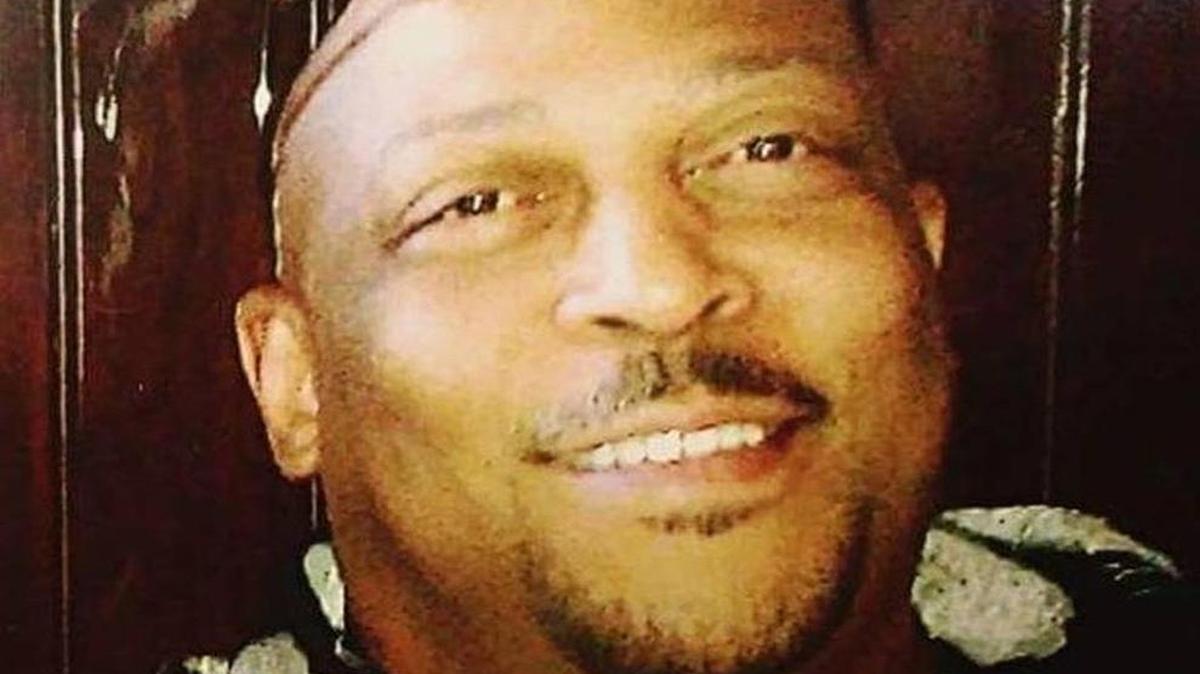Steven Sawyer was killed outside his Overland Park home on Dec. 31, 2014