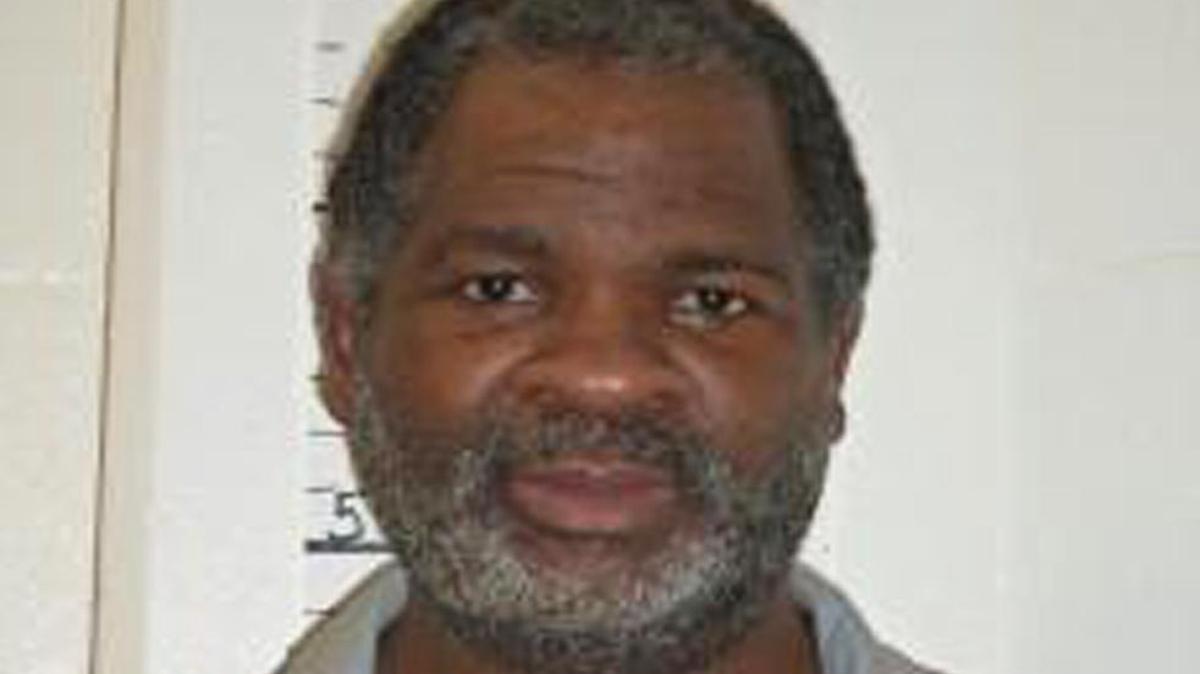 
Richard Strong, 48, was executed Tuesday night at the state prison in Bonne Terre, Mo., for the deaths of Eva Washington and her daughter, Zandrea Thomas, more than 14 years ago. He was the fourth man to die by injection in Missouri this year and the 16th since November 2013. Only Texas has executed more inmates over that span.

