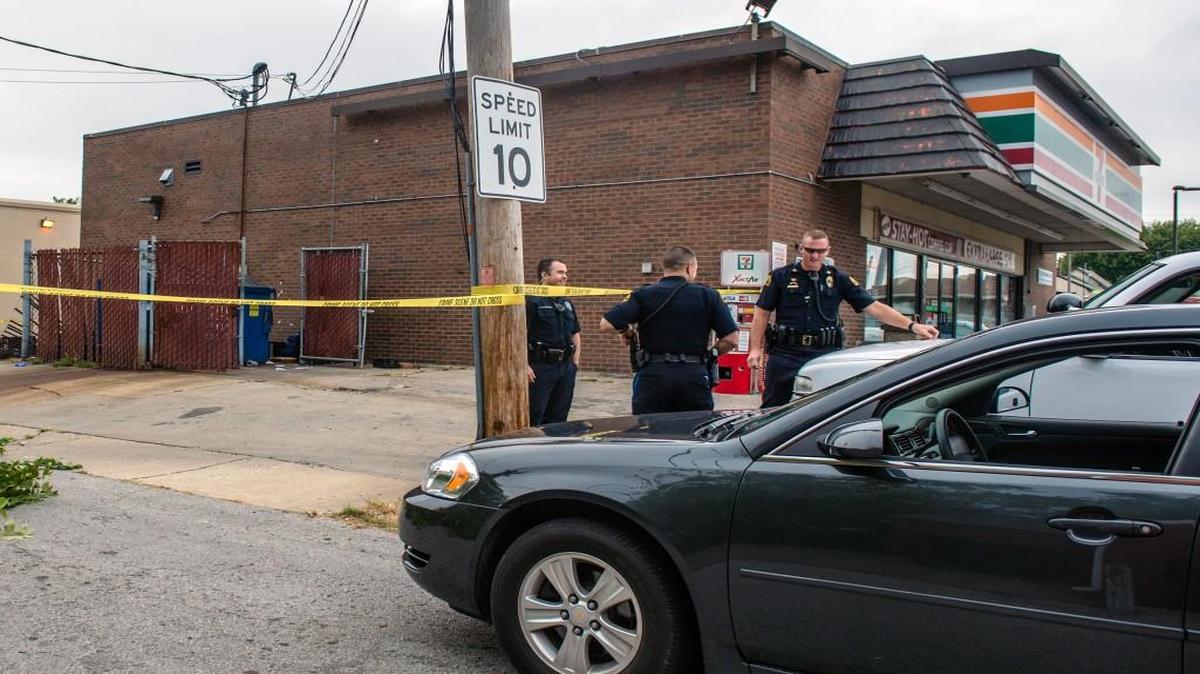 
Independence police are investigating after a man’s body was found early Monday outside the 7-Eleven at 201 E. U.S. 24. The victim, a white man in his late 30s or early 40s, had suffered several wounds, but the manner of death wasn’t clear, police said.
