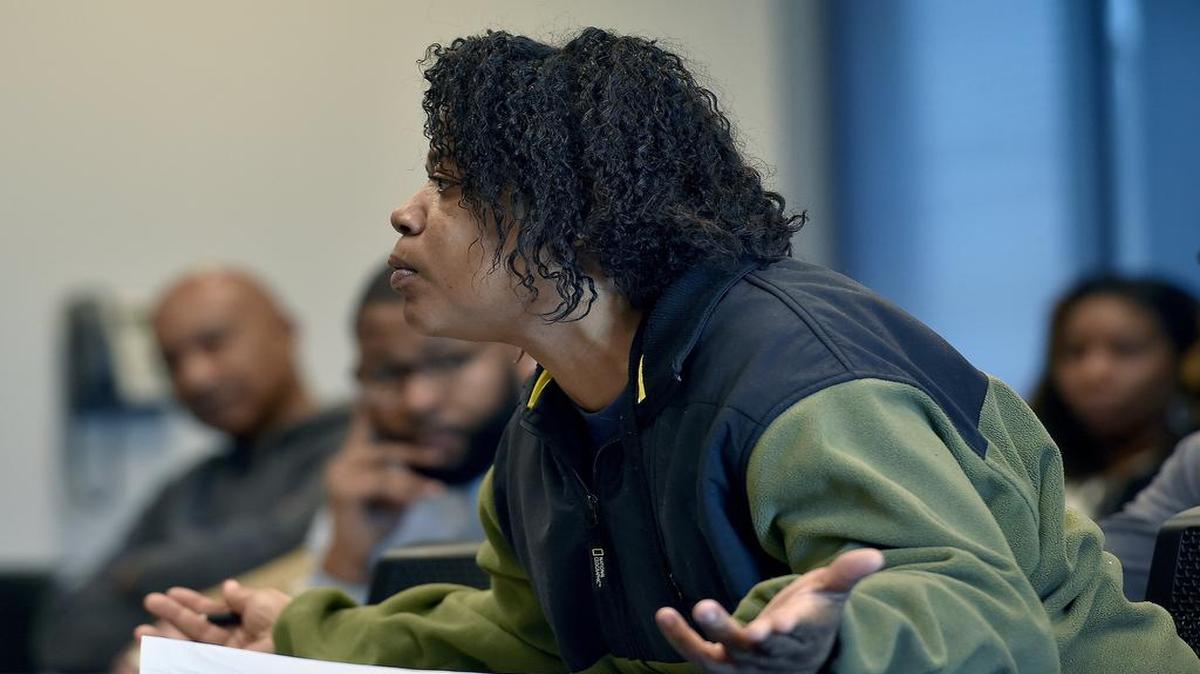 Rauchelle McNeal of Kansas City spoke about her concerns at Saturday’s listening session.