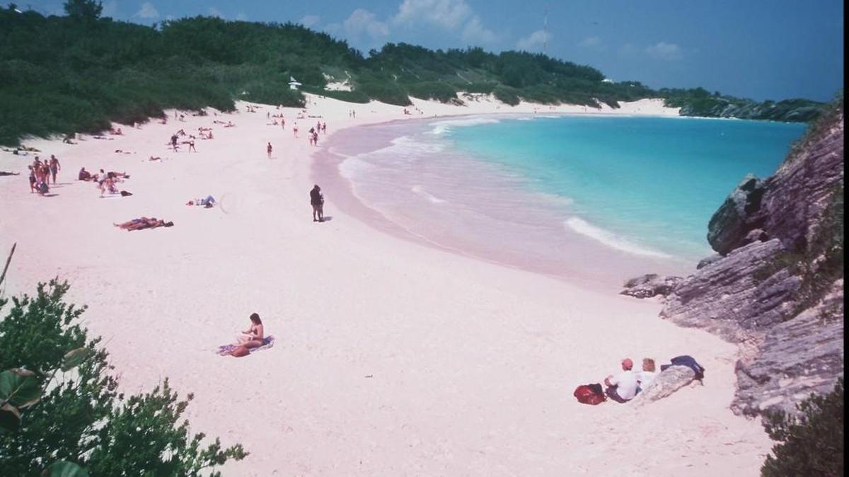 A Kansas City man was found guilty of an investment fraud scheme that duped people out of money. He used some of the funds for a trip to Bermuda, according to authorities.
