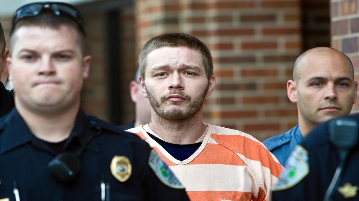 Kyle Flack was escorted by police to the Franklin County Courthouse from the Franklin Detention Center in 2013.