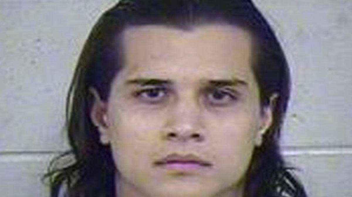 
Sean A. Lloyd of Kansas City is charged with abandonment of a corpse and knowingly burning.
