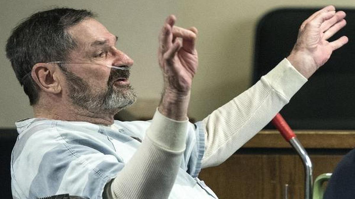 
F. Glenn Miller Jr. (left) on Monday told an Associated Press reporter that he wants to plead guilty to avoid waiting for trial in the murders of three people last year outside the Jewish Community Center and Village Shalom in Overland Park.
