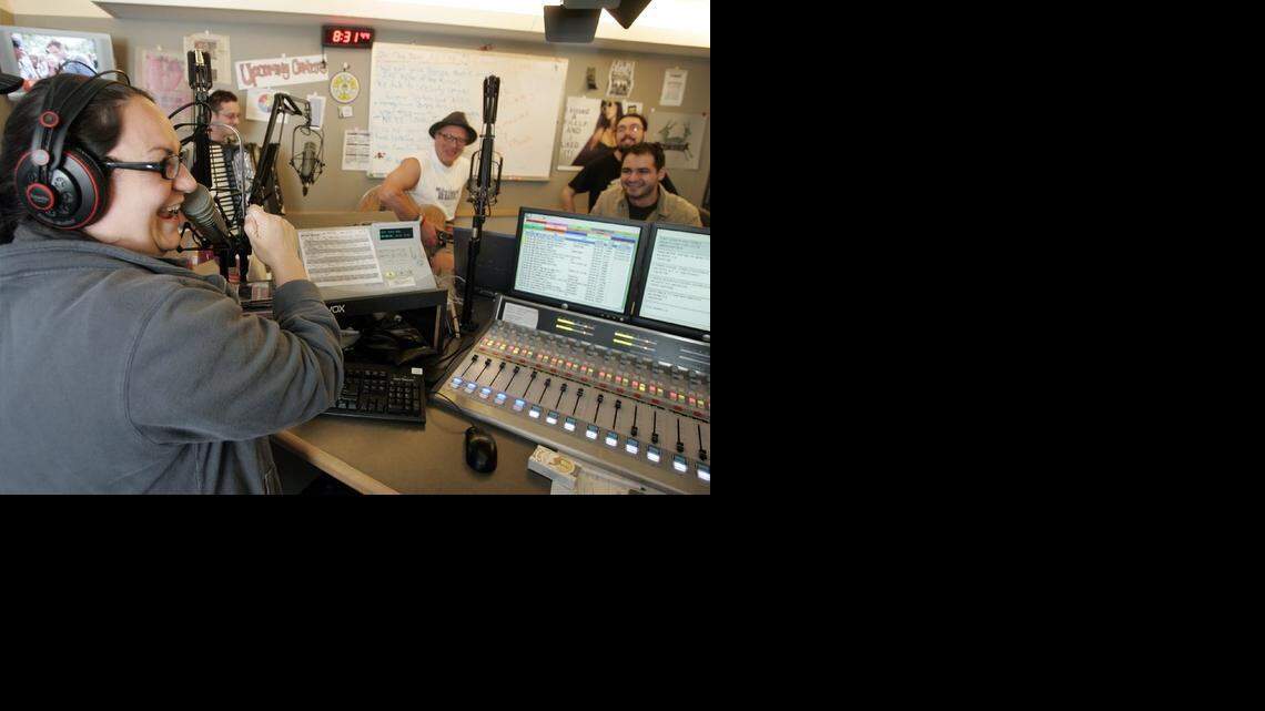 Woman wins ‘porn star’ lawsuit against KC radio station 96.5 The Buzz