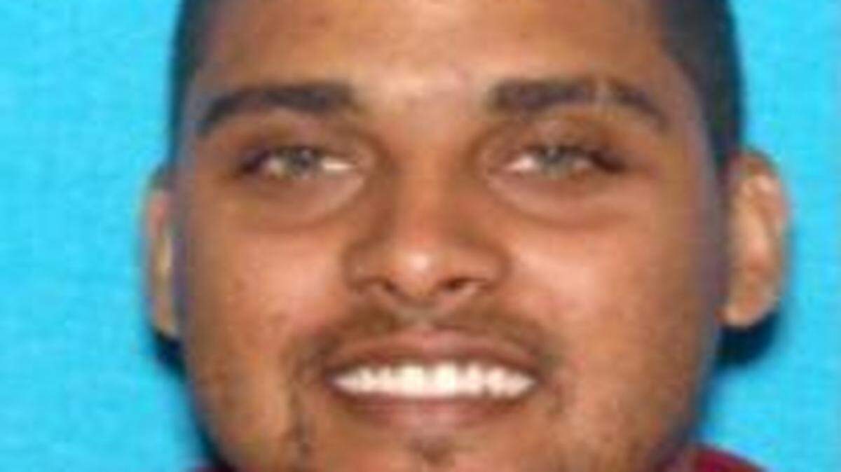 
Robert C. Caldwell, 25, was charged in Kentucky with kidnapping, robbery, theft, fleeing and evading police, and criminal mischief.
