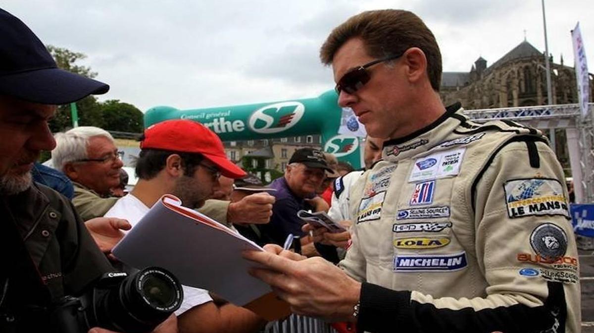 Federal prosecutors want access to communications between Scott Tucker and his lawyers from Kansas City law firm McDowell, Rice, Smith & Buchanan in a 2010 lawsuit.