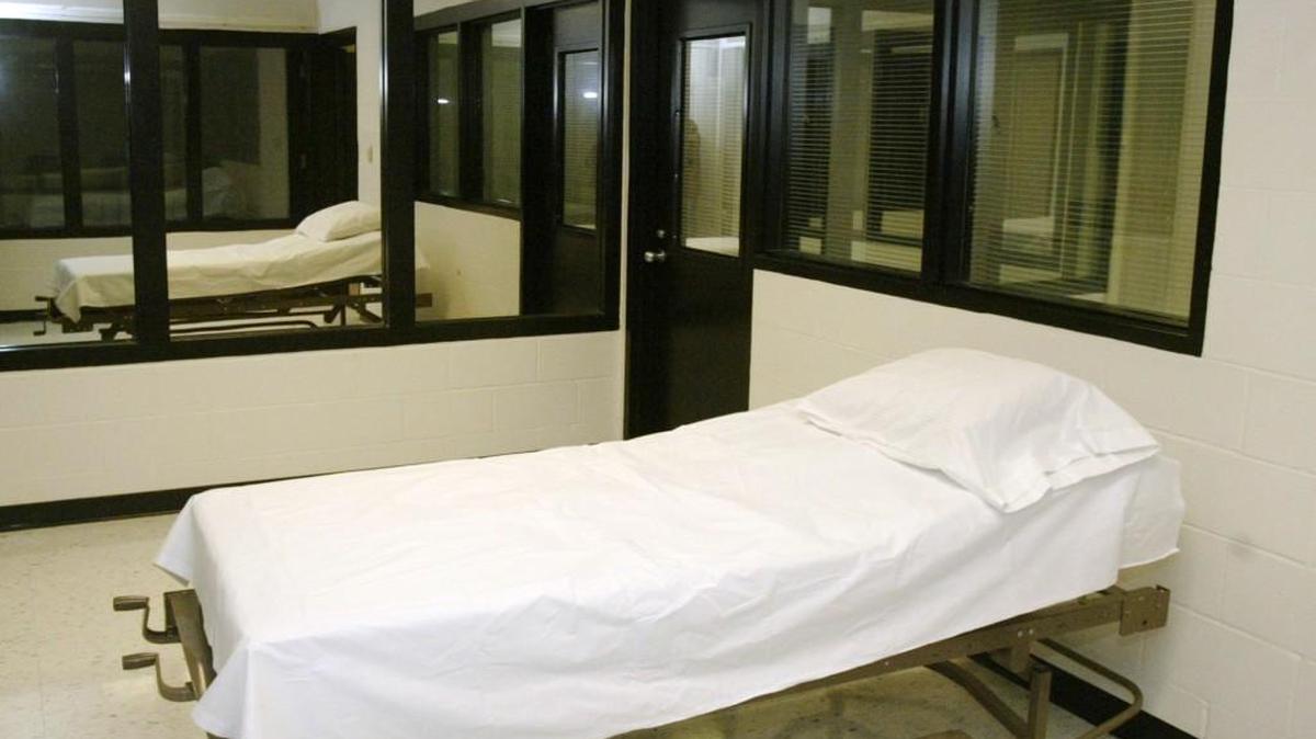 A view inside the death chamber at the Missouri Correctional Center in Bonne Terre, Mo.